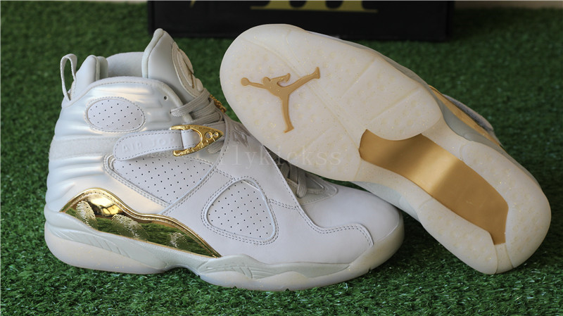 Authentic Air Jordan 8 Championship Trophy Champagne Pack